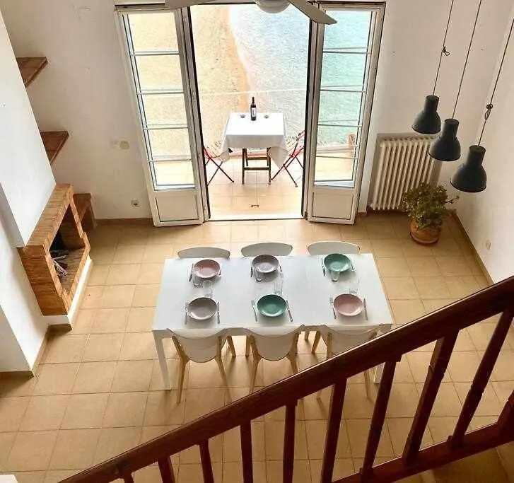 Beachfront Calella Duplex Palafrugell 0*,